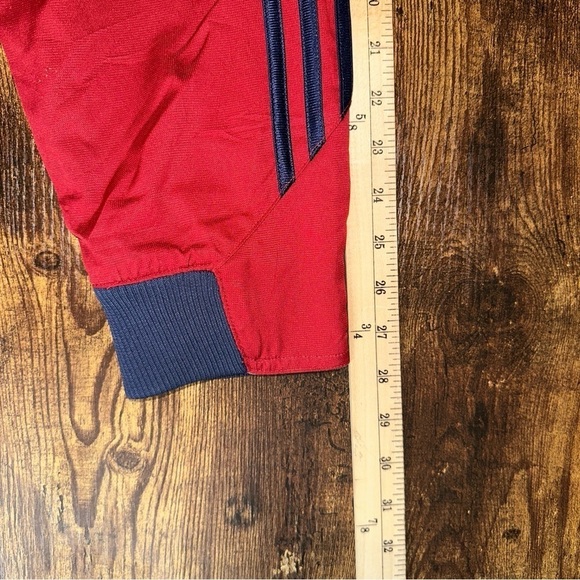 Adidas Jacket Mens Large Red Blue Cleveland Cavaliers Bomber Raglan Sleeve Y2K - Picture 8 of 9